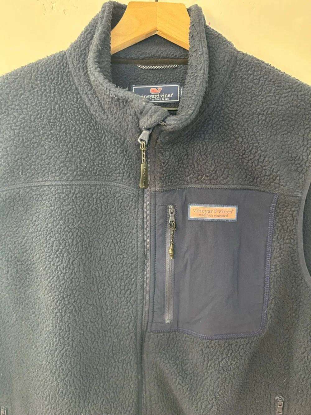 Vineyard Vines Men’s Navy Blue Stillwater Sherpa Vest, Size Large - Picture 5 of 11